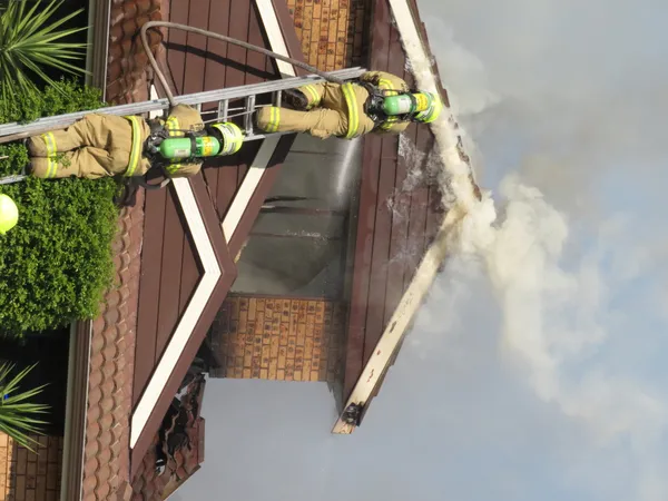 Large House Fire in Southeast Oklahoma City Challenges Crews Amid Snow, Rural Water Supply Limits