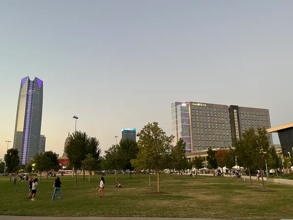 Golden Rays and Mild Skies: Oklahoma City’s Thursday Turnaround