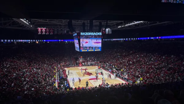 Darius Acuff Jr. scores 37 as Arkansas edges Oklahoma to reach SEC Tournament semifinals